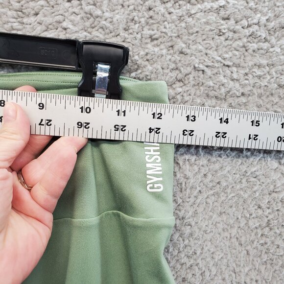 GymShark Capri leggings workout pants Medium compression pants knee leng… - Picture 2 of 7